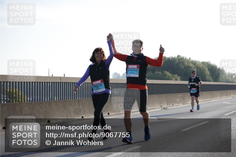 03.10.2025 - Köhlbrandbrückenlauf Jannik Wohlers http://msf.ph/oto/9067755 03.10.2025 09:30:28 Position 3 2490, 2132 meine-sportfotos.de