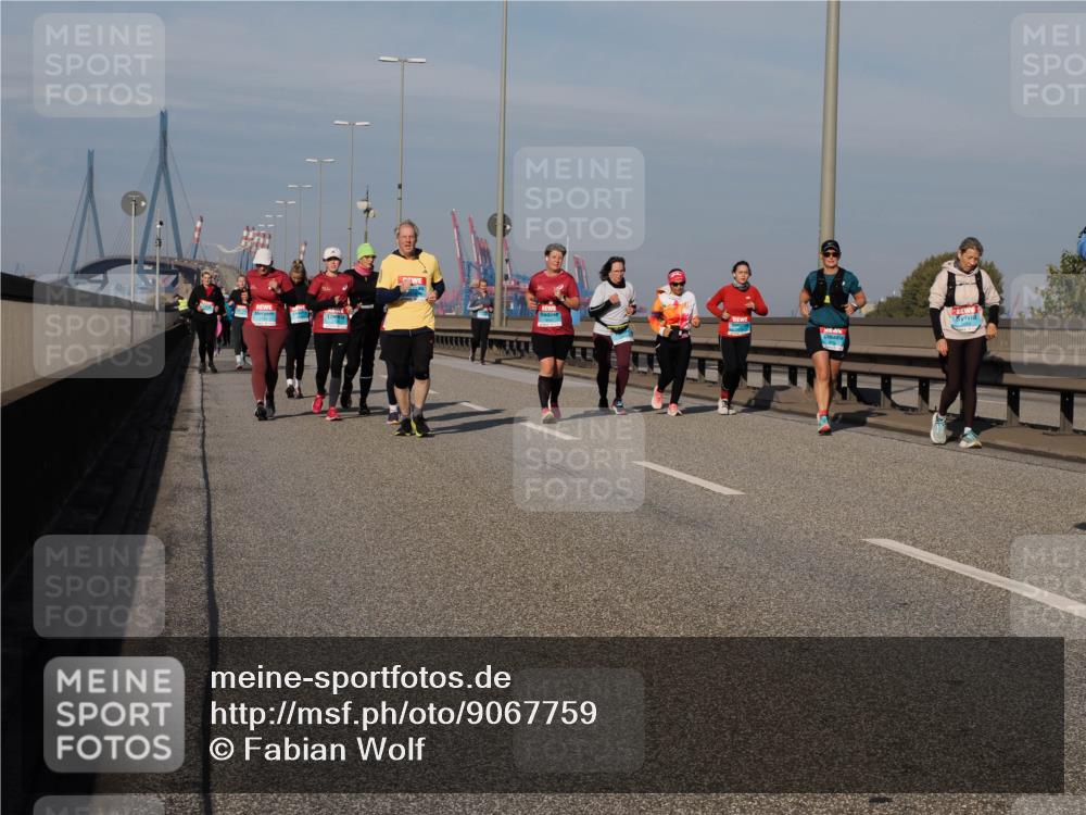 03.10.2025 - Köhlbrandbrückenlauf Fabian Wolf http://msf.ph/oto/9067759 03.10.2025 10:10:34 Position 3  meine-sportfotos.de