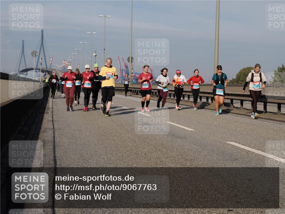 03.10.2025 - Köhlbrandbrückenlauf Fabian Wolf http://msf.ph/oto/9067763 03.10.2025 10:10:34 Position 3  meine-sportfotos.de