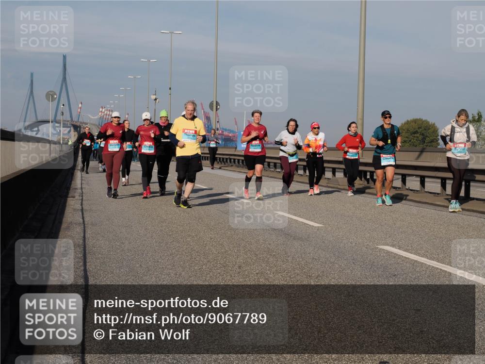 03.10.2025 - Köhlbrandbrückenlauf Fabian Wolf http://msf.ph/oto/9067789 03.10.2025 10:10:35 Position 3  meine-sportfotos.de