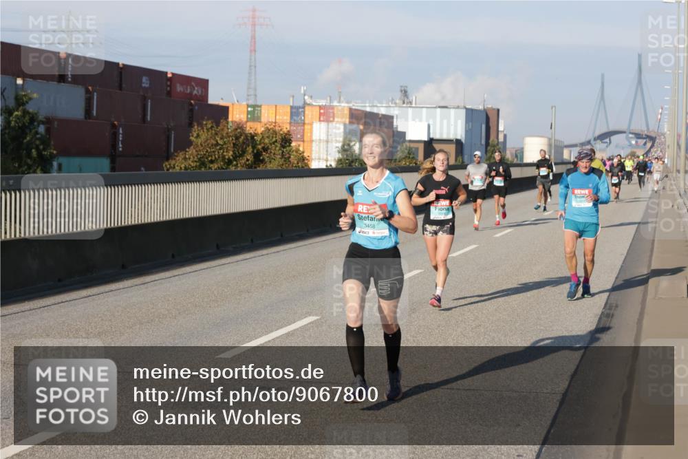 03.10.2025 - Köhlbrandbrückenlauf Jannik Wohlers http://msf.ph/oto/9067800 03.10.2025 09:47:00 Position 3 3458 meine-sportfotos.de