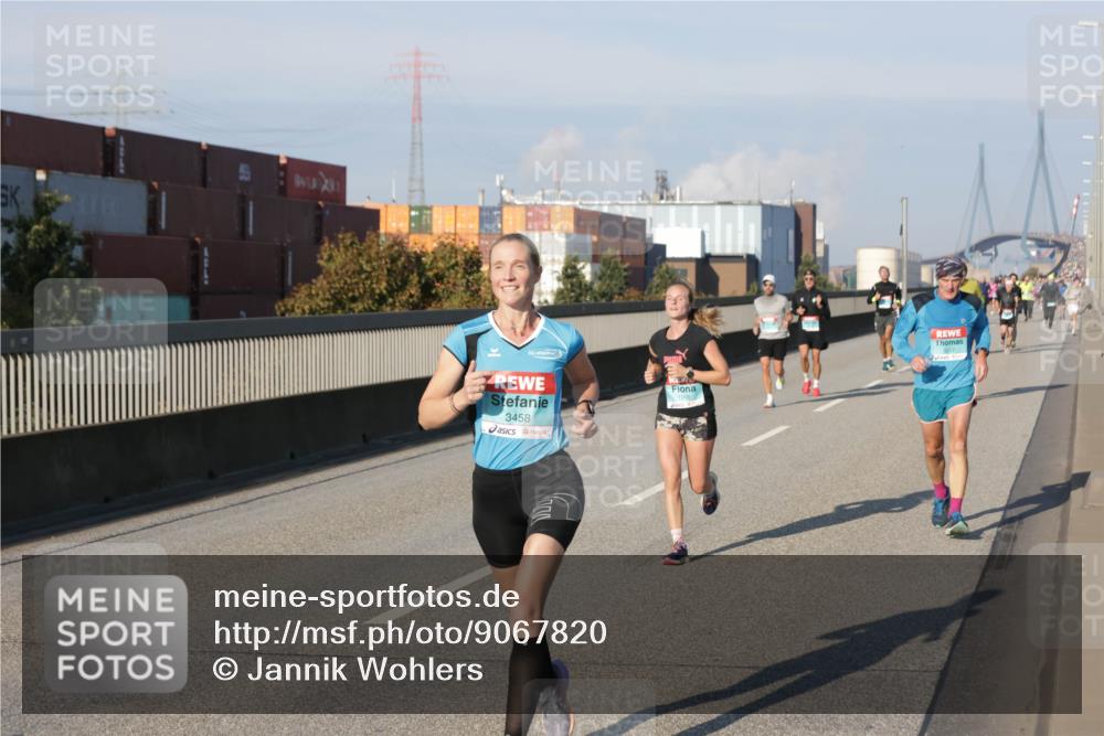 03.10.2025 - Köhlbrandbrückenlauf Jannik Wohlers http://msf.ph/oto/9067820 03.10.2025 09:47:00 Position 3 3458 meine-sportfotos.de