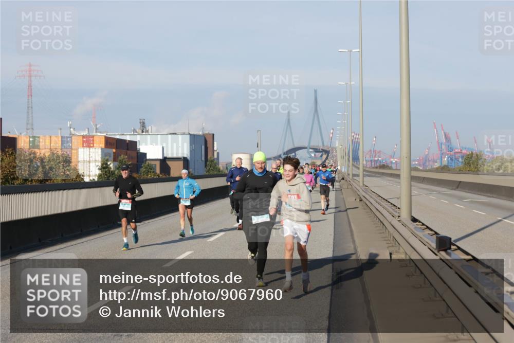 03.10.2025 - Köhlbrandbrückenlauf Jannik Wohlers http://msf.ph/oto/9067960 03.10.2025 09:47:17 Position 3  meine-sportfotos.de
