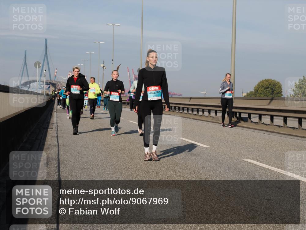 03.10.2025 - Köhlbrandbrückenlauf Fabian Wolf http://msf.ph/oto/9067969 03.10.2025 10:10:45 Position 3 2149 meine-sportfotos.de