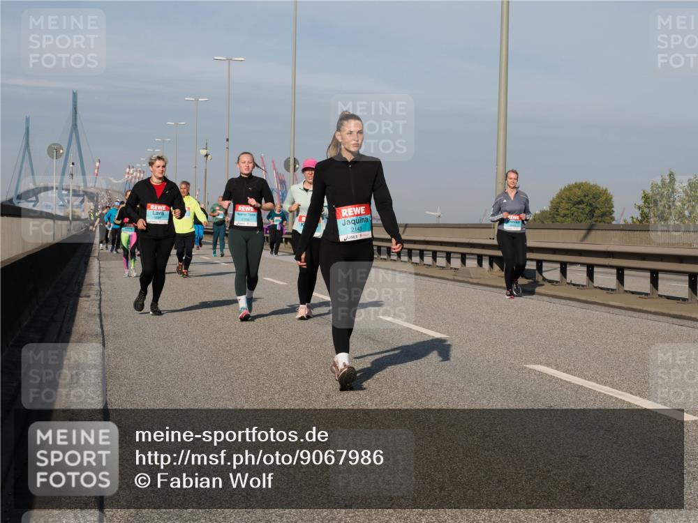 03.10.2025 - Köhlbrandbrückenlauf Fabian Wolf http://msf.ph/oto/9067986 03.10.2025 10:10:46 Position 3 2149 meine-sportfotos.de