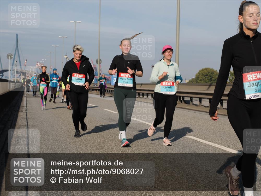 03.10.2025 - Köhlbrandbrückenlauf Fabian Wolf http://msf.ph/oto/9068027 03.10.2025 10:10:49 Position 3 3324, 2386, 2359, 2145 meine-sportfotos.de