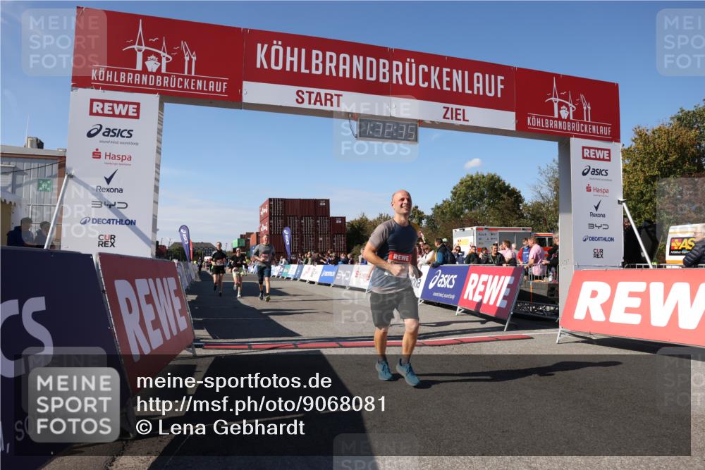 03.10.2025 - Köhlbrandbrückenlauf Lena Gebhardt http://msf.ph/oto/9068081 03.10.2025 13:32:35 Ziel 4966, 5226, 5255, 5286, 5357, 5442, 5876, 5891, 5892, 6141 meine-sportfotos.de