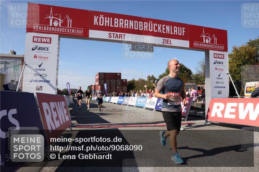 03.10.2025 - Köhlbrandbrückenlauf Lena Gebhardt http://msf.ph/oto/9068090 03.10.2025 13:32:35 Ziel 4966, 5226, 5255, 5286, 5357, 5442, 5876, 5891, 5892, 6141 meine-sportfotos.de