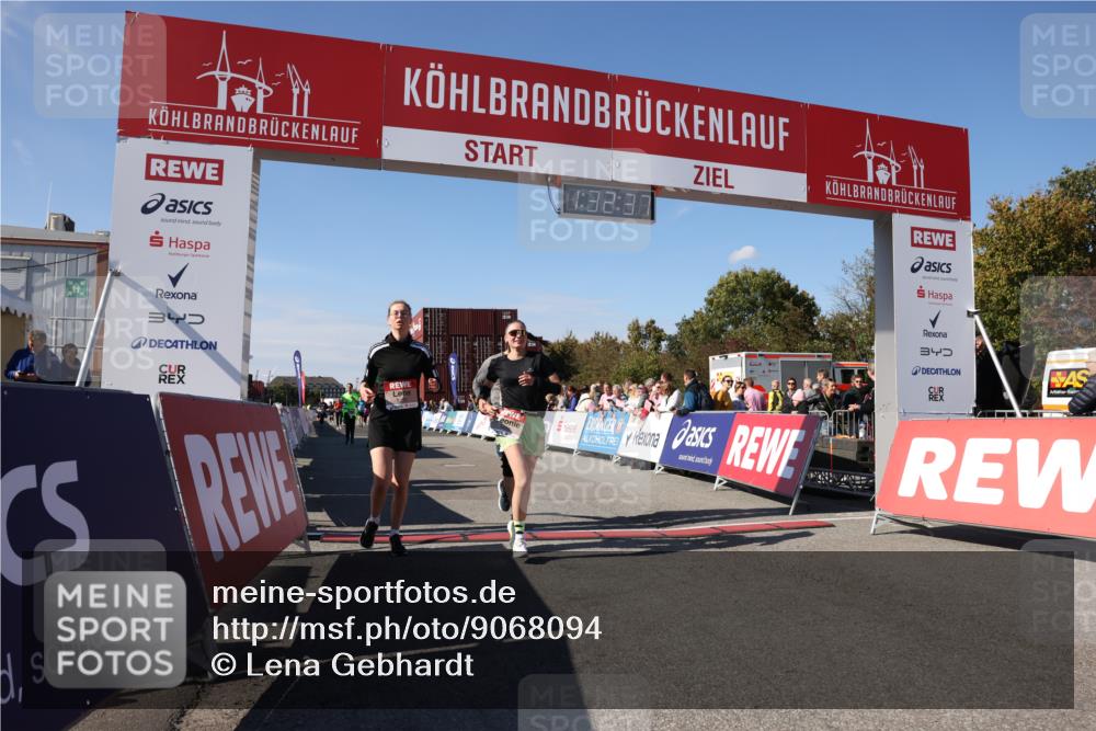 03.10.2025 - Köhlbrandbrückenlauf Lena Gebhardt http://msf.ph/oto/9068094 03.10.2025 13:32:38 Ziel 5226, 5255, 5286, 5442, 5876, 6141, 6360 meine-sportfotos.de