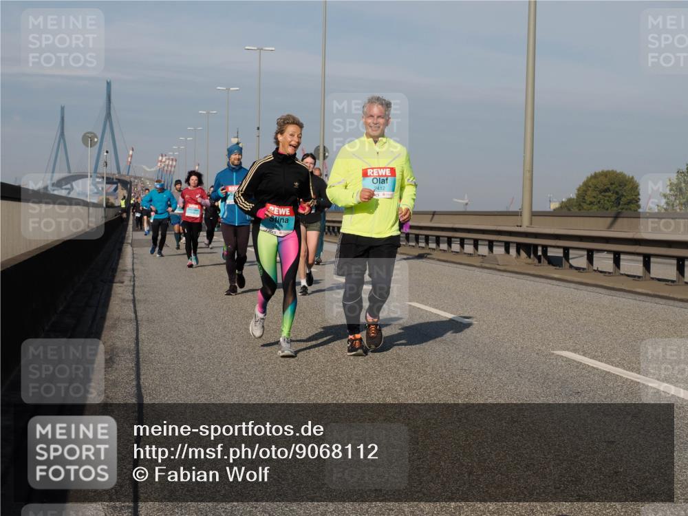 03.10.2025 - Köhlbrandbrückenlauf Fabian Wolf http://msf.ph/oto/9068112 03.10.2025 10:10:53 Position 3 2412 meine-sportfotos.de