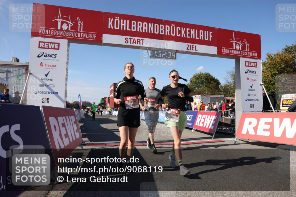 03.10.2025 - Köhlbrandbrückenlauf Lena Gebhardt http://msf.ph/oto/9068119 03.10.2025 13:32:39 Ziel 5226, 5255, 5286, 5442, 5876, 6141, 6360 meine-sportfotos.de