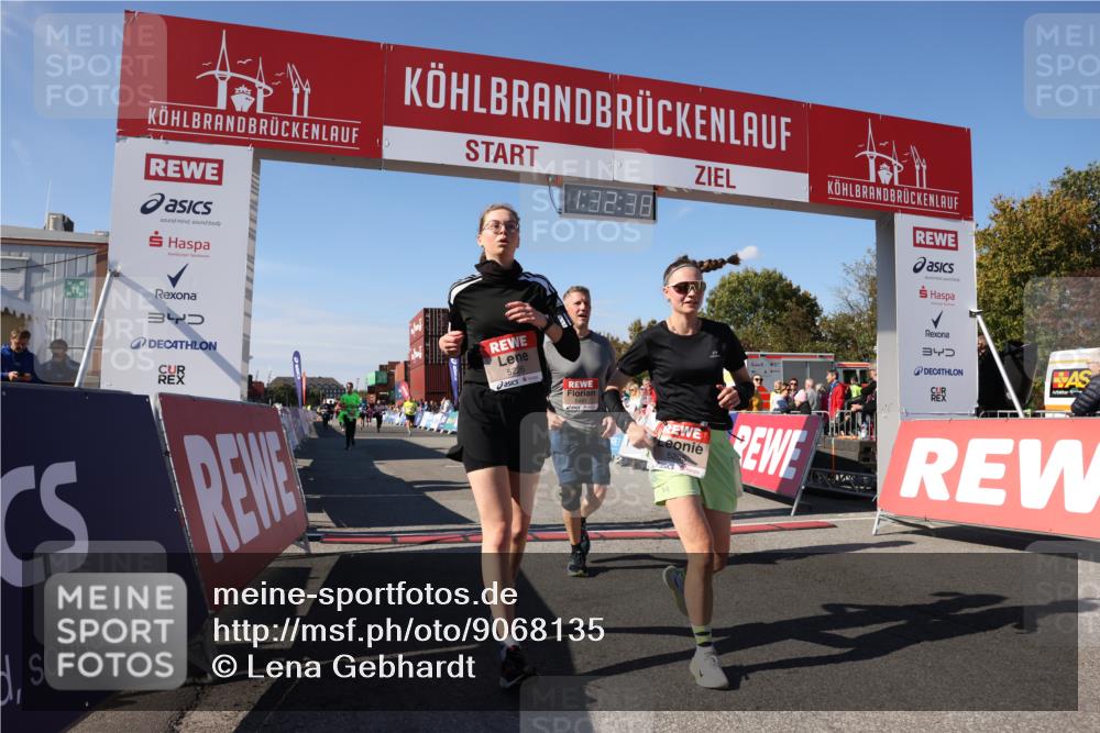 03.10.2025 - Köhlbrandbrückenlauf Lena Gebhardt http://msf.ph/oto/9068135 03.10.2025 13:32:39 Ziel 5226, 5255, 5286, 5442, 5876, 6141, 6360 meine-sportfotos.de