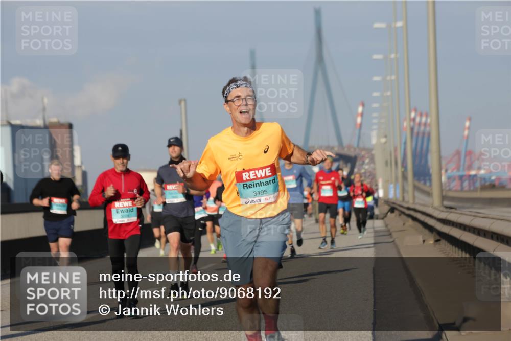 03.10.2025 - Köhlbrandbrückenlauf Jannik Wohlers http://msf.ph/oto/9068192 03.10.2025 09:47:40 Position 3 3495 meine-sportfotos.de