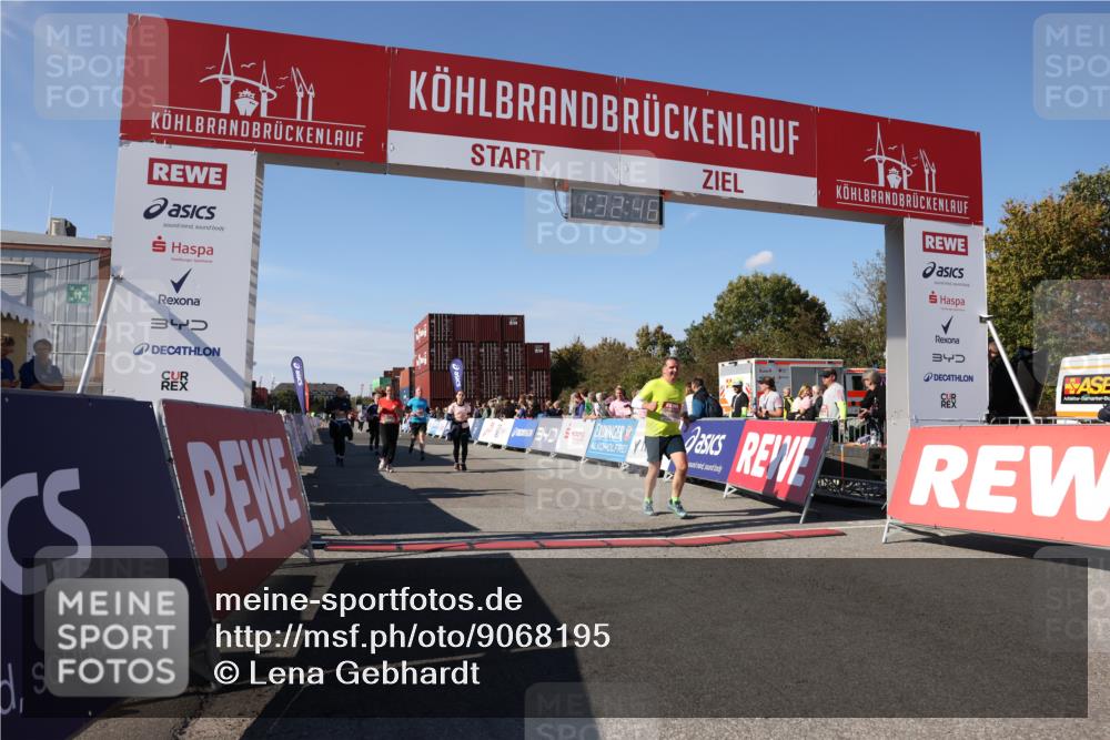 03.10.2025 - Köhlbrandbrückenlauf Lena Gebhardt http://msf.ph/oto/9068195 03.10.2025 13:32:47 Ziel 5133, 5187, 5226, 5255, 5273, 5442, 5446, 5477, 5478, 6147, 6148, 6360, 6513 meine-sportfotos.de