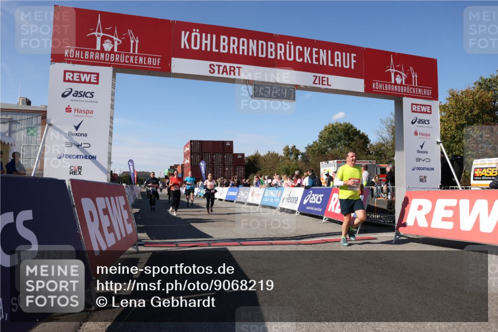 03.10.2025 - Köhlbrandbrückenlauf Lena Gebhardt http://msf.ph/oto/9068219 03.10.2025 13:32:48 Ziel 5110, 5133, 5187, 5273, 5446, 5477, 5478, 6147, 6148, 6360, 6513 meine-sportfotos.de