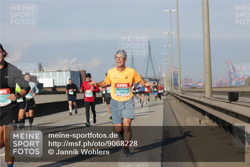 03.10.2025 - Köhlbrandbrückenlauf Jannik Wohlers http://msf.ph/oto/9068228 03.10.2025 09:47:41 Position 3 790, 3495 meine-sportfotos.de