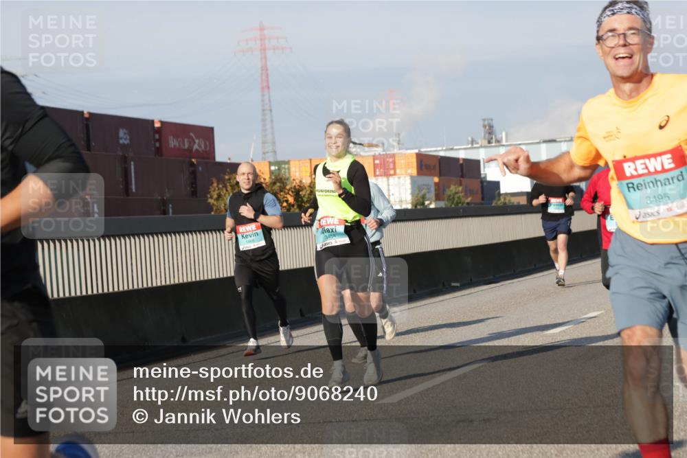 03.10.2025 - Köhlbrandbrückenlauf Jannik Wohlers http://msf.ph/oto/9068240 03.10.2025 09:47:42 Position 3 1468, 3495 meine-sportfotos.de