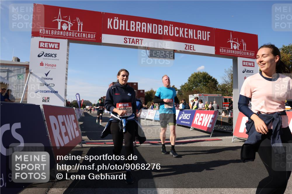 03.10.2025 - Köhlbrandbrückenlauf Lena Gebhardt http://msf.ph/oto/9068276 03.10.2025 13:32:52 Ziel 5110, 5133, 5187, 5273, 5446, 5477, 5478, 6147, 6148, 6360, 6513 meine-sportfotos.de