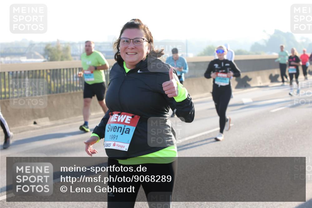03.10.2025 - Köhlbrandbrückenlauf Lena Gebhardt http://msf.ph/oto/9068289 03.10.2025 09:24:16 Position 1 1991 meine-sportfotos.de