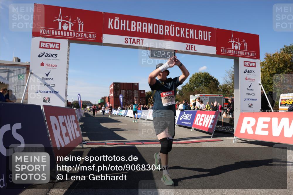 03.10.2025 - Köhlbrandbrückenlauf Lena Gebhardt http://msf.ph/oto/9068304 03.10.2025 13:32:57 Ziel 4582, 5110, 5133, 5187, 5273, 5446, 5477, 5478, 6455, 6513 meine-sportfotos.de