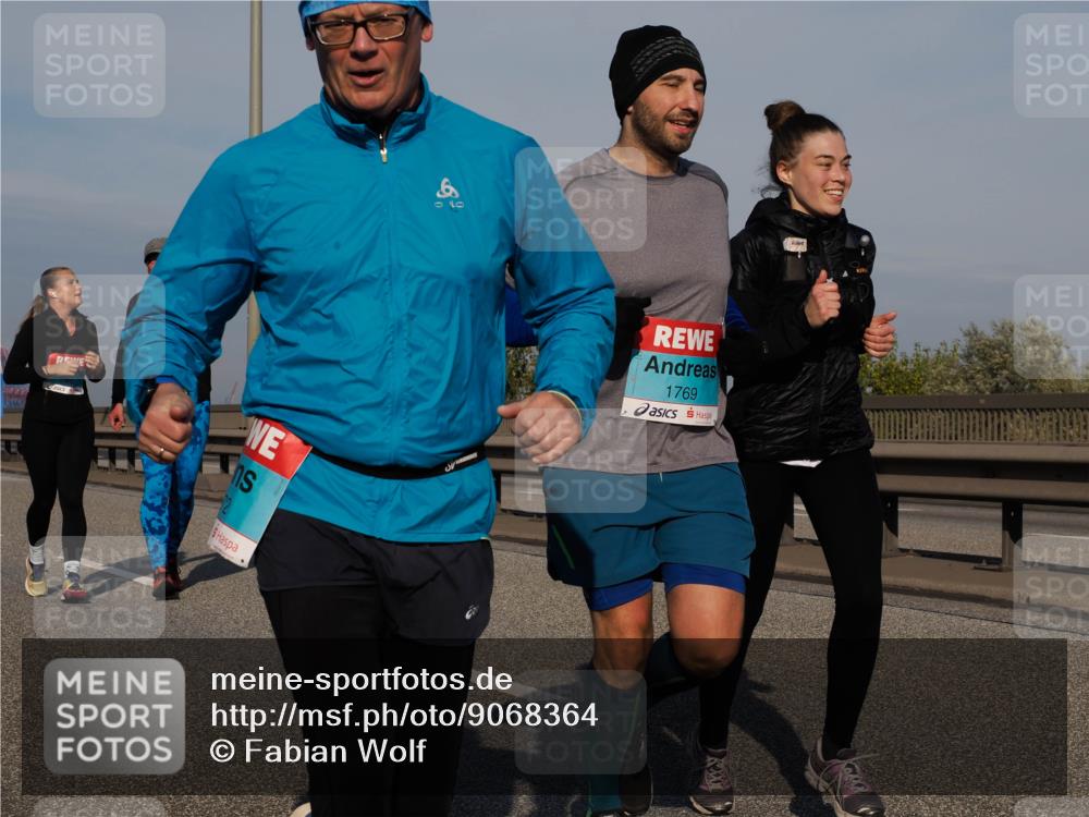 03.10.2025 - Köhlbrandbrückenlauf Fabian Wolf http://msf.ph/oto/9068364 03.10.2025 10:11:05 Position 3 000, 1769 meine-sportfotos.de
