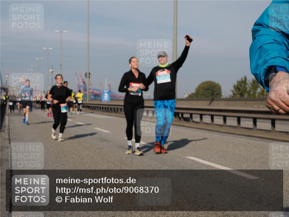 03.10.2025 - Köhlbrandbrückenlauf Fabian Wolf http://msf.ph/oto/9068370 03.10.2025 10:11:06 Position 3  meine-sportfotos.de