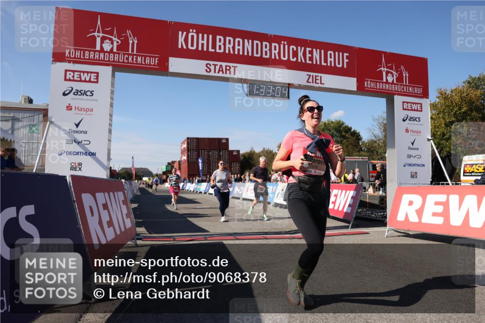 03.10.2025 - Köhlbrandbrückenlauf Lena Gebhardt http://msf.ph/oto/9068378 03.10.2025 13:33:05 Ziel 4582, 4941, 6067, 6376, 6455 meine-sportfotos.de