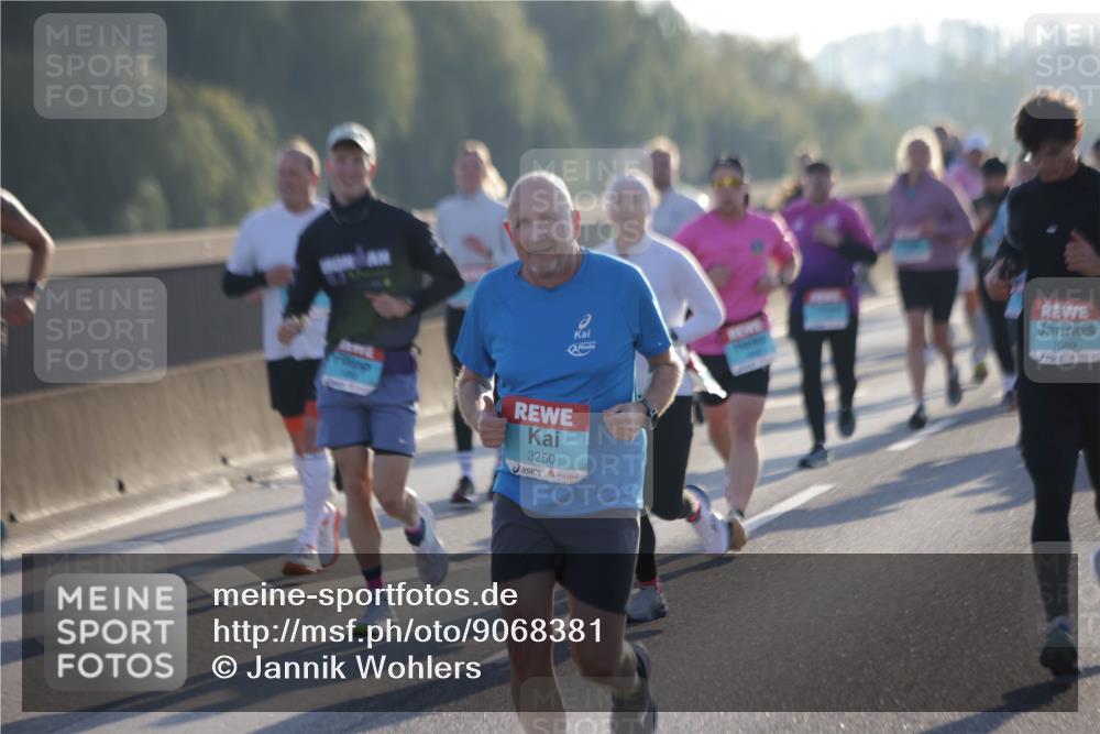 03.10.2025 - Köhlbrandbrückenlauf Jannik Wohlers http://msf.ph/oto/9068381 03.10.2025 09:16:20 Position 3 3250, 1089 meine-sportfotos.de