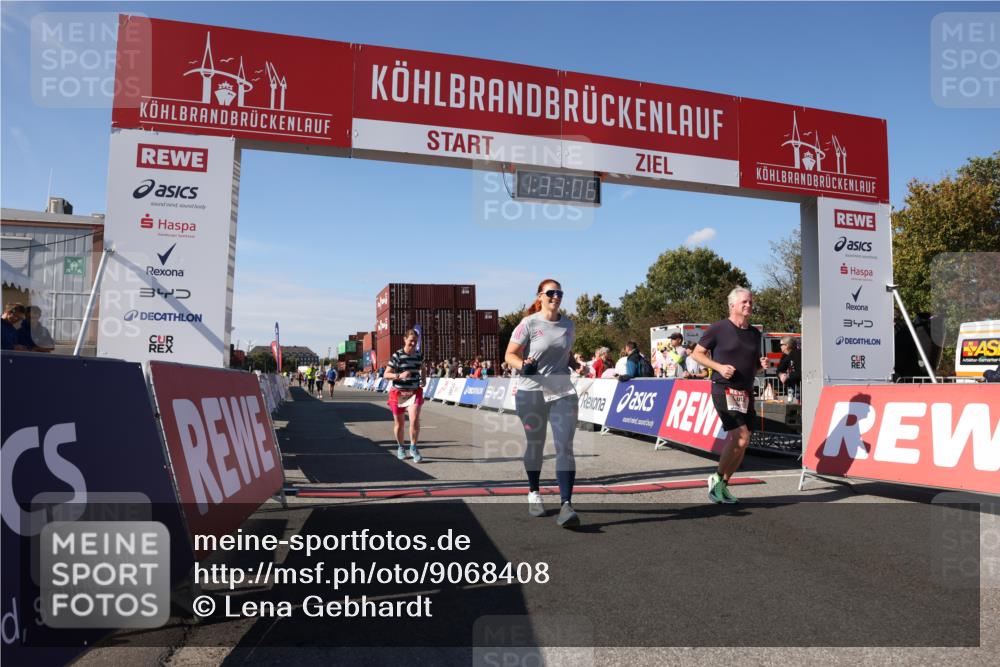 03.10.2025 - Köhlbrandbrückenlauf Lena Gebhardt http://msf.ph/oto/9068408 03.10.2025 13:33:06 Ziel 4582, 4941, 6067, 6376, 6455 meine-sportfotos.de