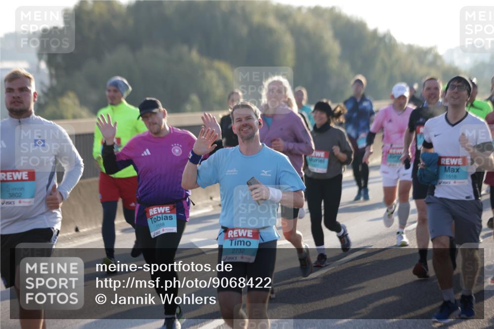 03.10.2025 - Köhlbrandbrückenlauf Jannik Wohlers http://msf.ph/oto/9068422 03.10.2025 09:16:25 Position 3 3802, 1188, 2732, 1516 meine-sportfotos.de