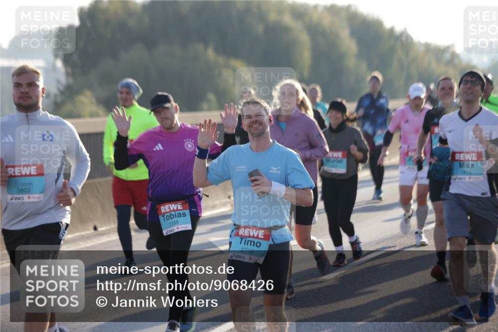 03.10.2025 - Köhlbrandbrückenlauf Jannik Wohlers http://msf.ph/oto/9068426 03.10.2025 09:16:25 Position 3 3802, 03, 10, 2015, 1188, 2732, 1516 meine-sportfotos.de