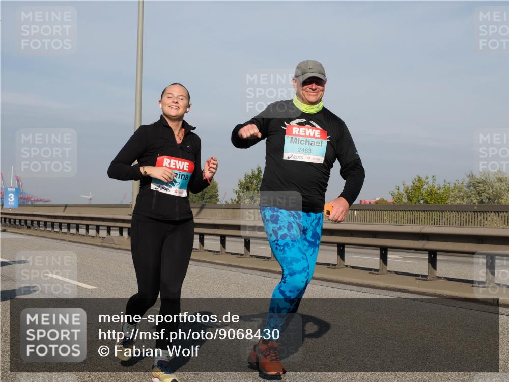 03.10.2025 - Köhlbrandbrückenlauf Fabian Wolf http://msf.ph/oto/9068430 03.10.2025 10:11:08 Position 3 2463 meine-sportfotos.de