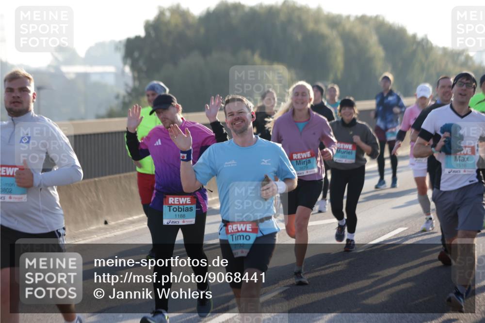 03.10.2025 - Köhlbrandbrückenlauf Jannik Wohlers http://msf.ph/oto/9068441 03.10.2025 09:16:26 Position 3 3802, 03, 10, 2015, 3579, 1188, 2732, 1516 meine-sportfotos.de