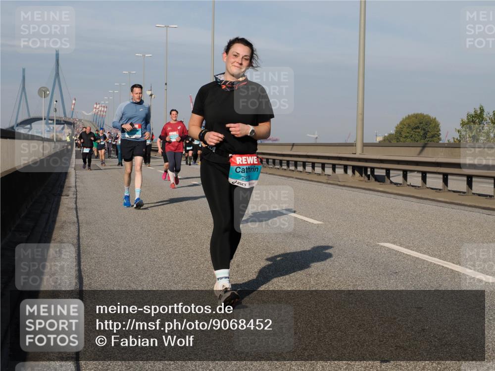 03.10.2025 - Köhlbrandbrückenlauf Fabian Wolf http://msf.ph/oto/9068452 03.10.2025 10:11:10 Position 3 2970 meine-sportfotos.de