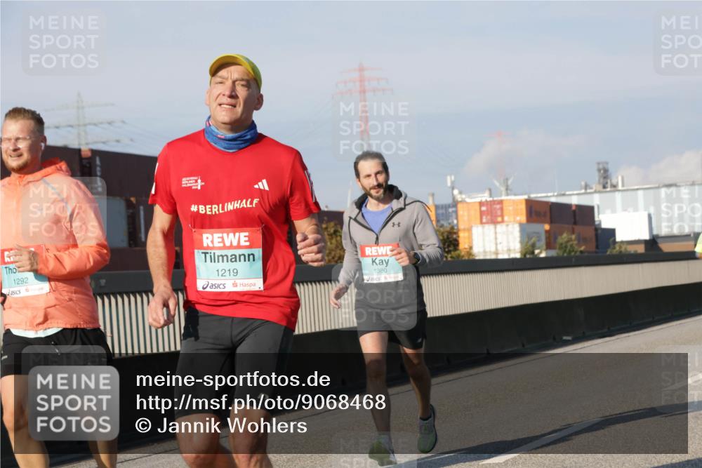 03.10.2025 - Köhlbrandbrückenlauf Jannik Wohlers http://msf.ph/oto/9068468 03.10.2025 09:47:53 Position 3 1292, 1219, 1380 meine-sportfotos.de