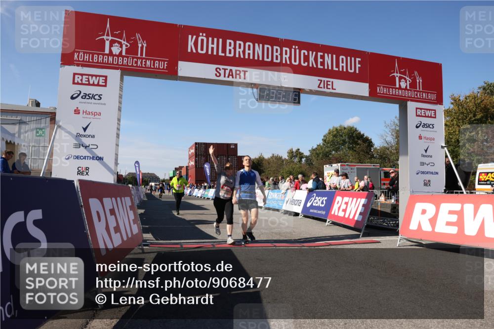 03.10.2025 - Köhlbrandbrückenlauf Lena Gebhardt http://msf.ph/oto/9068477 03.10.2025 13:33:16 Ziel 4755, 4775, 5783, 6376 meine-sportfotos.de