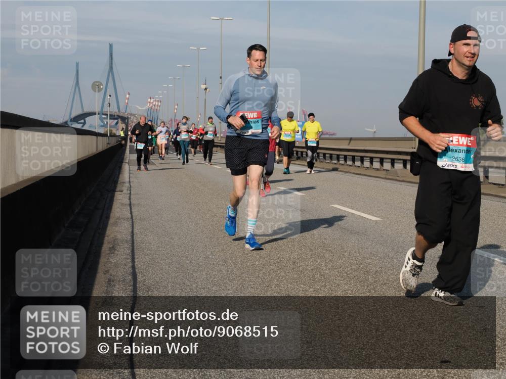 03.10.2025 - Köhlbrandbrückenlauf Fabian Wolf http://msf.ph/oto/9068515 03.10.2025 10:11:12 Position 3 2636 meine-sportfotos.de