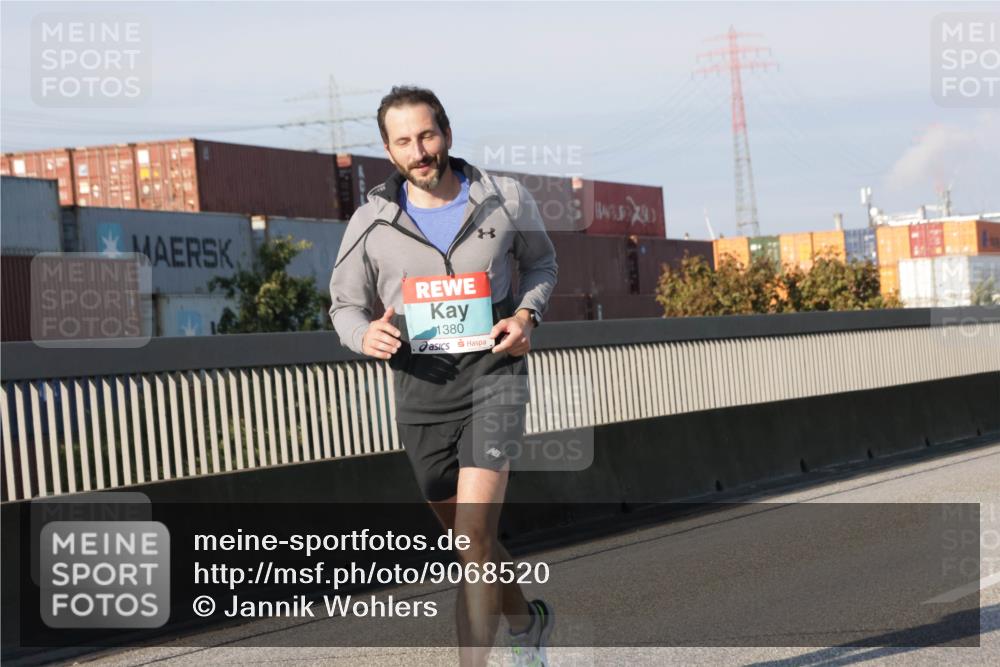 03.10.2025 - Köhlbrandbrückenlauf Jannik Wohlers http://msf.ph/oto/9068520 03.10.2025 09:47:55 Position 3 1380 meine-sportfotos.de