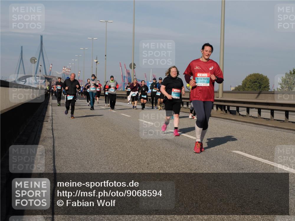 03.10.2025 - Köhlbrandbrückenlauf Fabian Wolf http://msf.ph/oto/9068594 03.10.2025 10:11:16 Position 3 2504, 3019 meine-sportfotos.de