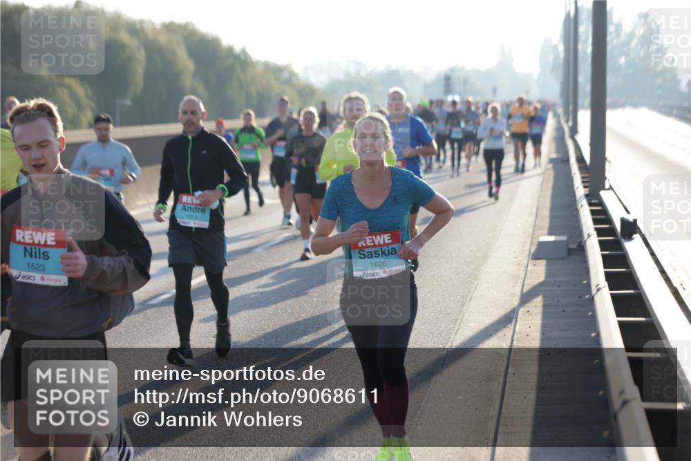 03.10.2025 - Köhlbrandbrückenlauf Jannik Wohlers http://msf.ph/oto/9068611 03.10.2025 09:16:32 Position 3 1623, 1313, 10, 1626 meine-sportfotos.de