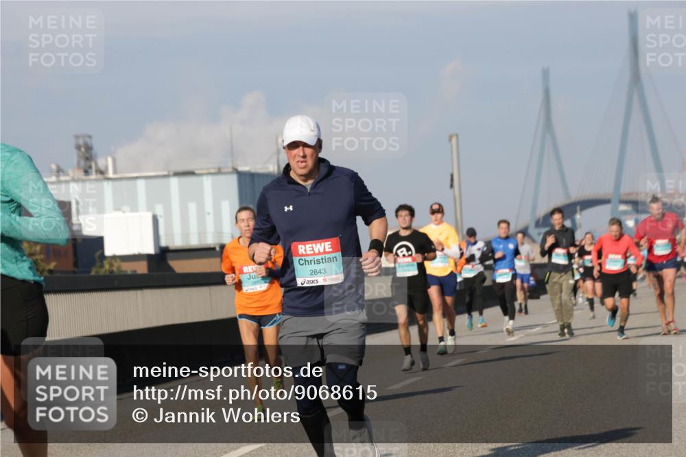 03.10.2025 - Köhlbrandbrückenlauf Jannik Wohlers http://msf.ph/oto/9068615 03.10.2025 09:47:59 Position 3 2843 meine-sportfotos.de