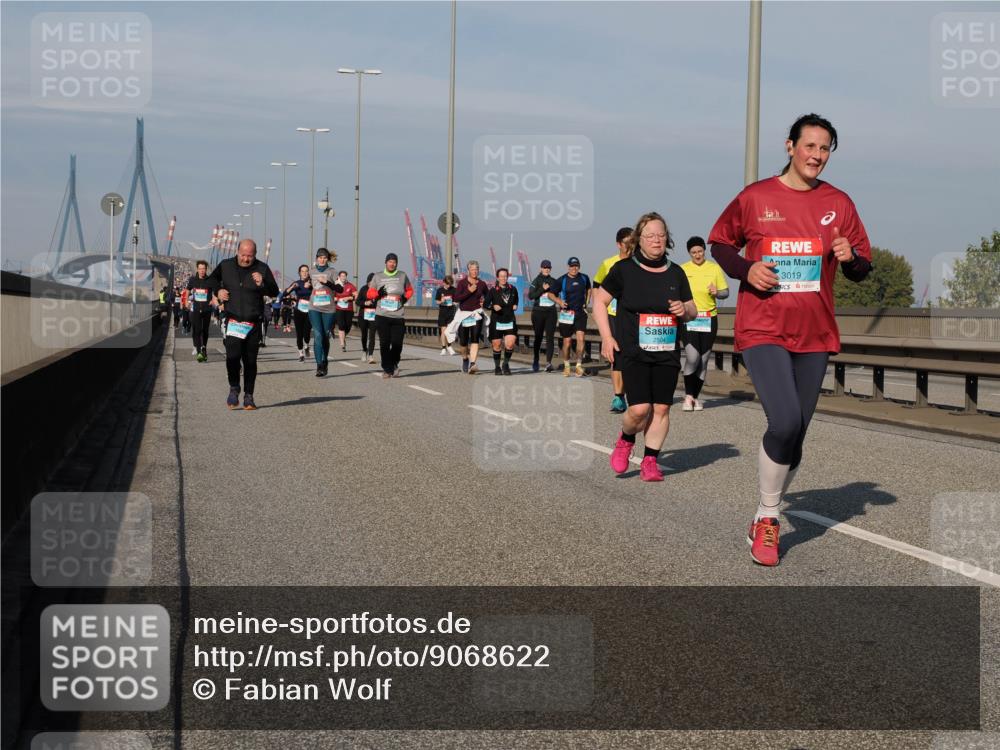 03.10.2025 - Köhlbrandbrückenlauf Fabian Wolf http://msf.ph/oto/9068622 03.10.2025 10:11:17 Position 3 3019, 2504 meine-sportfotos.de