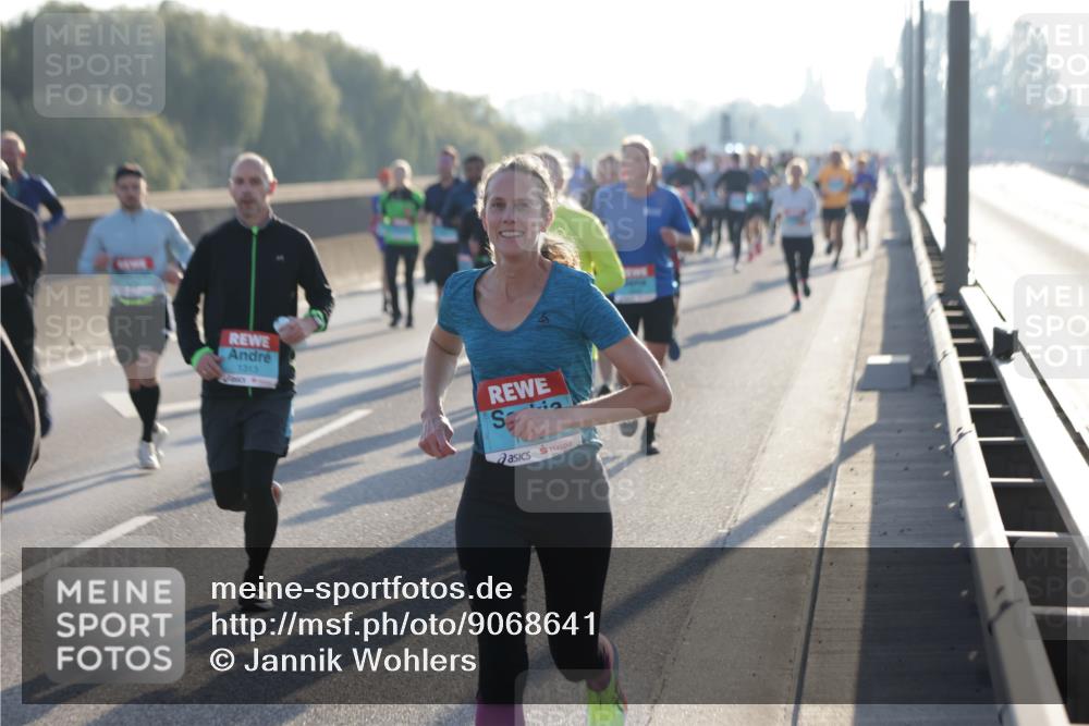 03.10.2025 - Köhlbrandbrückenlauf Jannik Wohlers http://msf.ph/oto/9068641 03.10.2025 09:16:32 Position 3 1313 meine-sportfotos.de