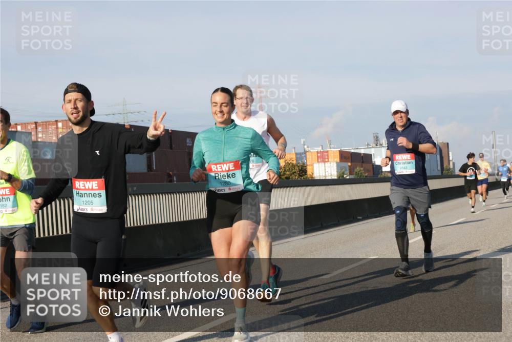 03.10.2025 - Köhlbrandbrückenlauf Jannik Wohlers http://msf.ph/oto/9068667 03.10.2025 09:48:01 Position 3 182, 1205, 1280, 76, 2843 meine-sportfotos.de