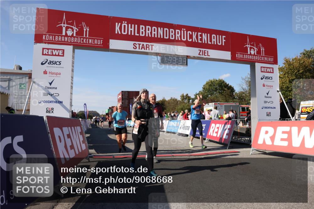 03.10.2025 - Köhlbrandbrückenlauf Lena Gebhardt http://msf.ph/oto/9068668 03.10.2025 13:33:34 Ziel 4006, 4744, 5179, 5211, 5281, 5413, 5546, 5549, 6094, 6276 meine-sportfotos.de