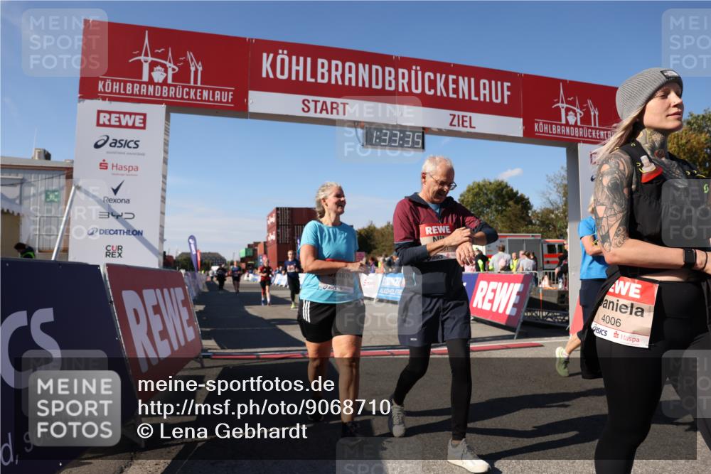 03.10.2025 - Köhlbrandbrückenlauf Lena Gebhardt http://msf.ph/oto/9068710 03.10.2025 13:33:36 Ziel 4006, 4744, 5179, 5211, 5281, 5367, 5546, 5549, 5579, 6094, 6276, 6734 meine-sportfotos.de