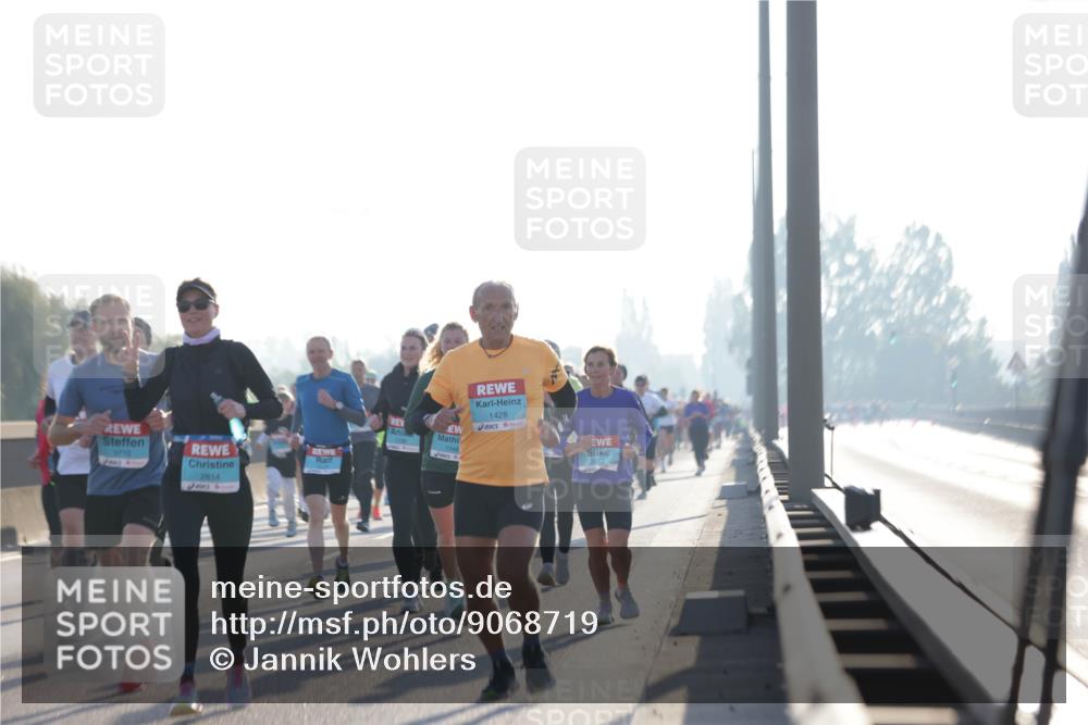 03.10.2025 - Köhlbrandbrückenlauf Jannik Wohlers http://msf.ph/oto/9068719 03.10.2025 09:16:40 Position 3 1428, 1946, 3710, 2814 meine-sportfotos.de