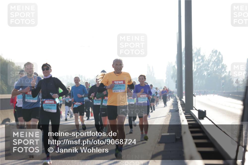 03.10.2025 - Köhlbrandbrückenlauf Jannik Wohlers http://msf.ph/oto/9068724 03.10.2025 09:16:40 Position 3 3710, 2844, 1428, 2677 meine-sportfotos.de