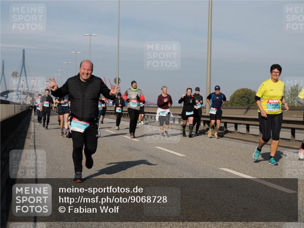 03.10.2025 - Köhlbrandbrückenlauf Fabian Wolf http://msf.ph/oto/9068728 03.10.2025 10:11:21 Position 3 1625, 3254 meine-sportfotos.de