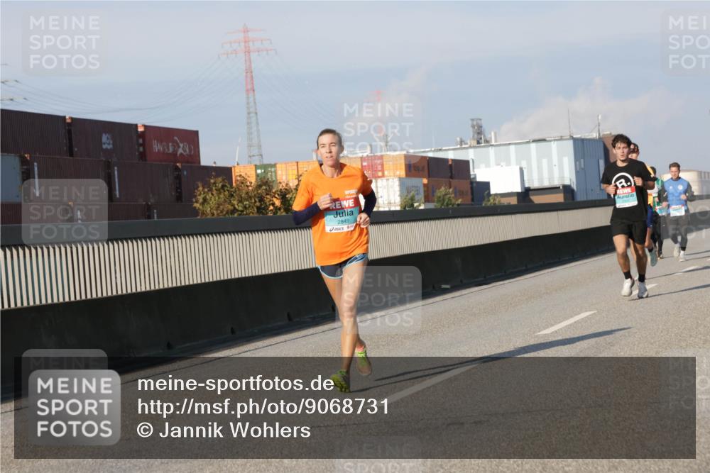 03.10.2025 - Köhlbrandbrückenlauf Jannik Wohlers http://msf.ph/oto/9068731 03.10.2025 09:48:03 Position 3 2849 meine-sportfotos.de